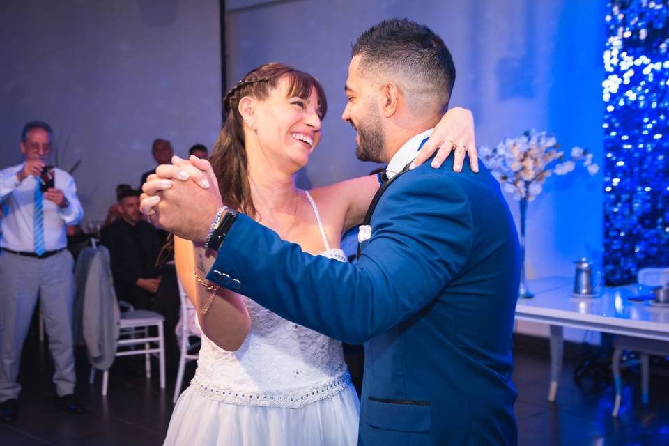 Pareja bailando