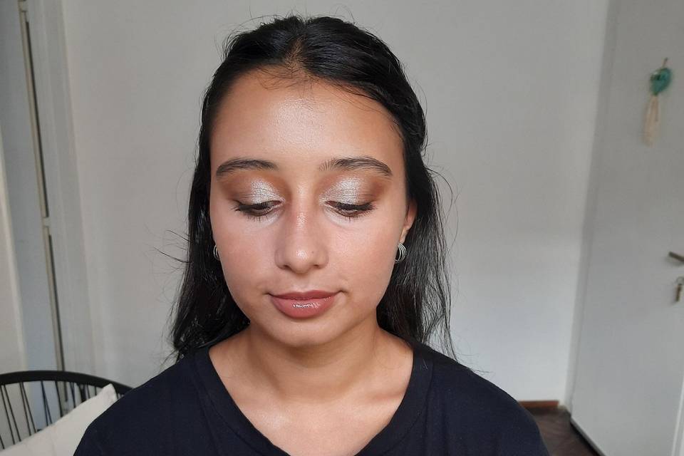 Maquillaje tonos neutros