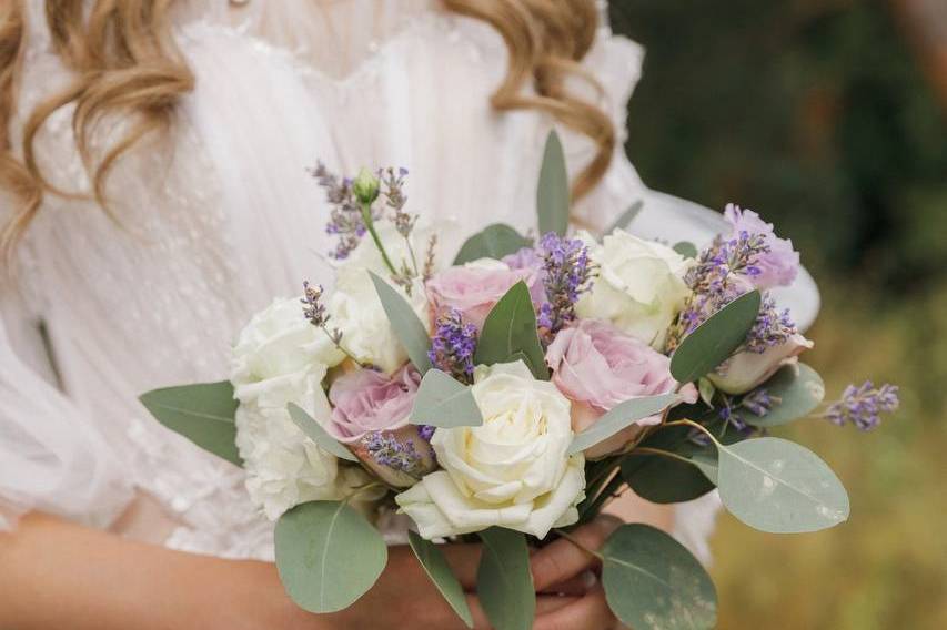 Elena Las Flores