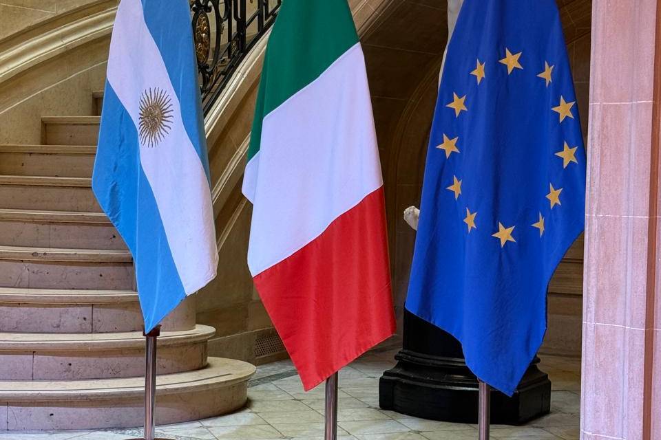 Embajada irlanda 2025