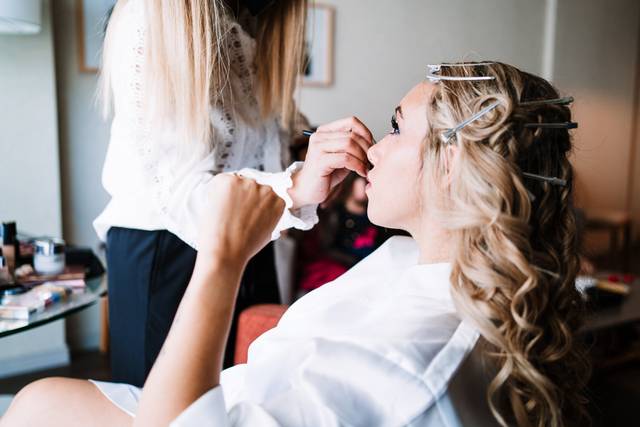 Yani Bielli Maquillaje