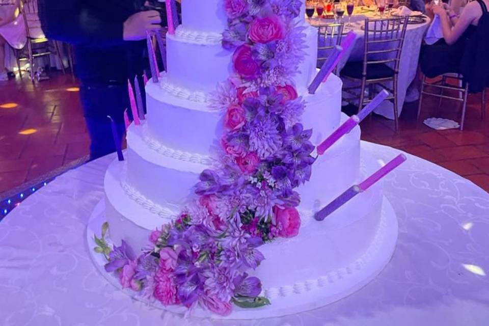 Pastel con flores