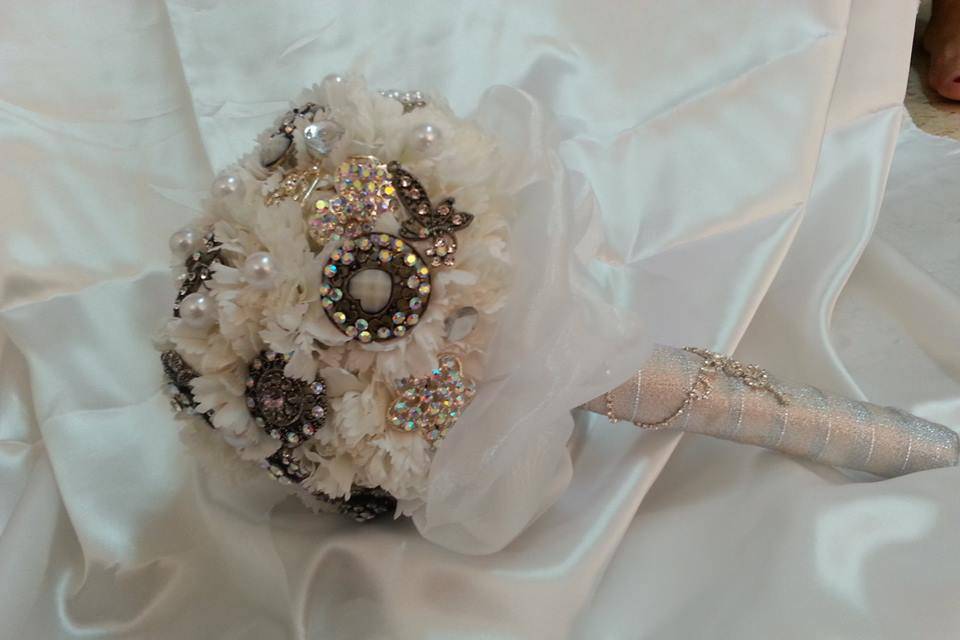 Zaphiro Luxury Bouquets