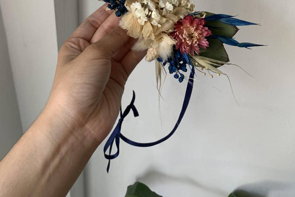 Tocado de flores novia