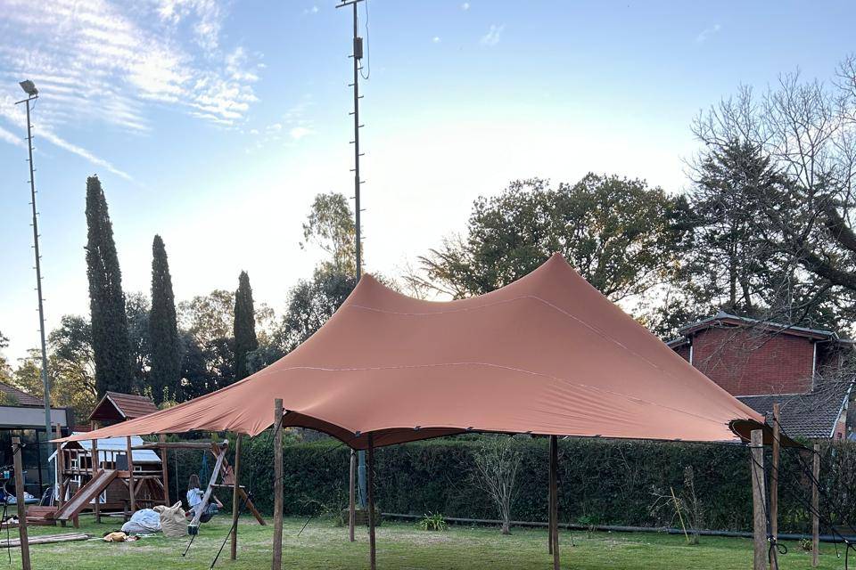 Carpa tostada impermeable 8x10