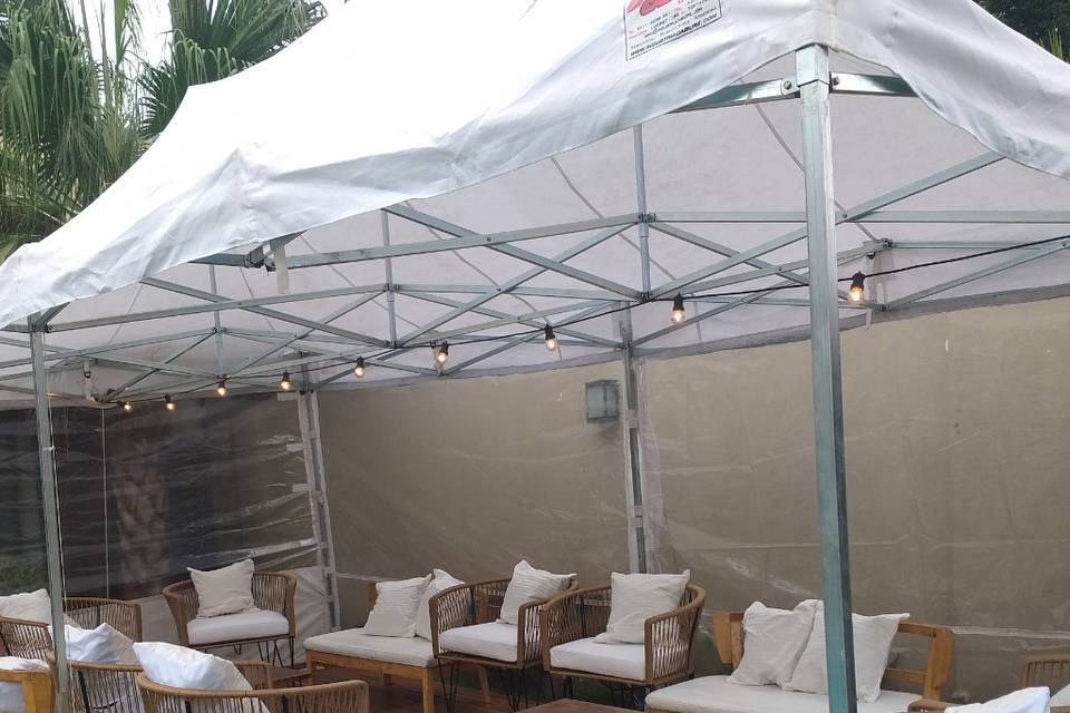 Gazebo + living