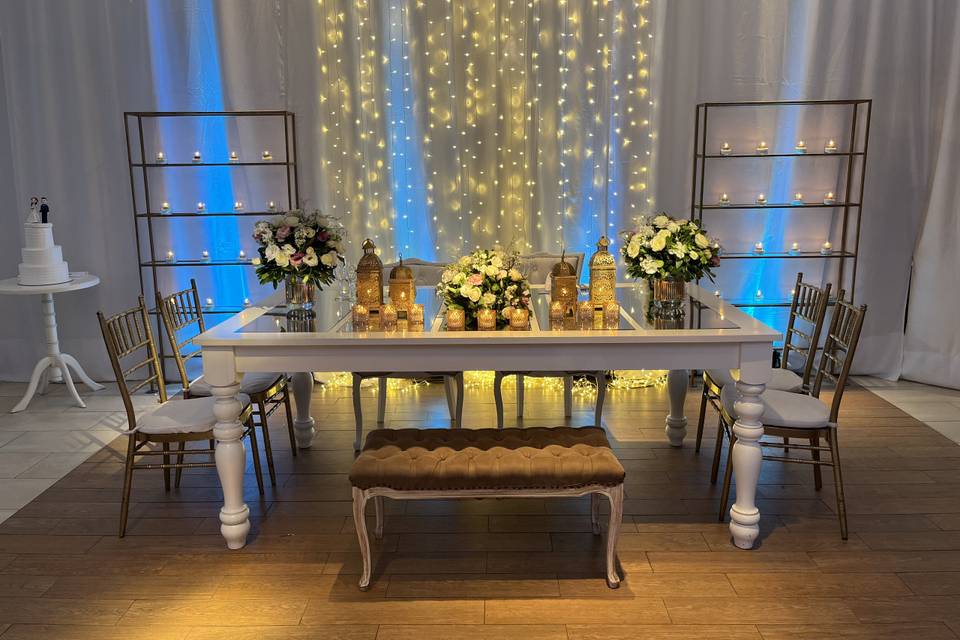 Adornos y mobiliario para eventos nupciales