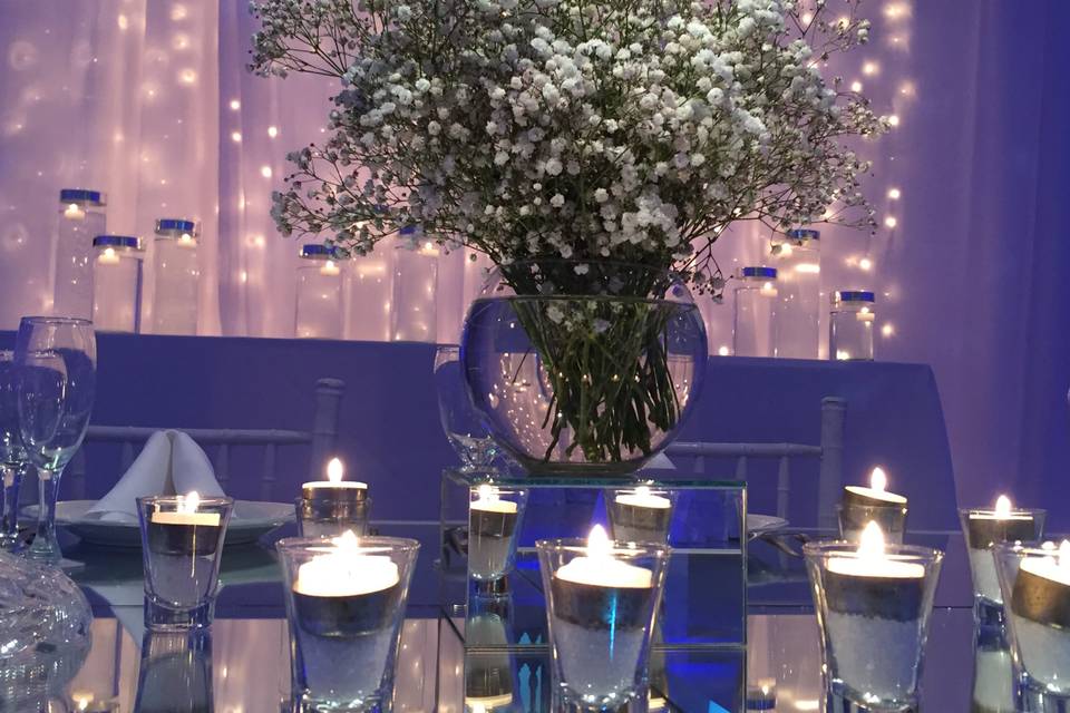 Adornos y mobiliario para eventos nupciales