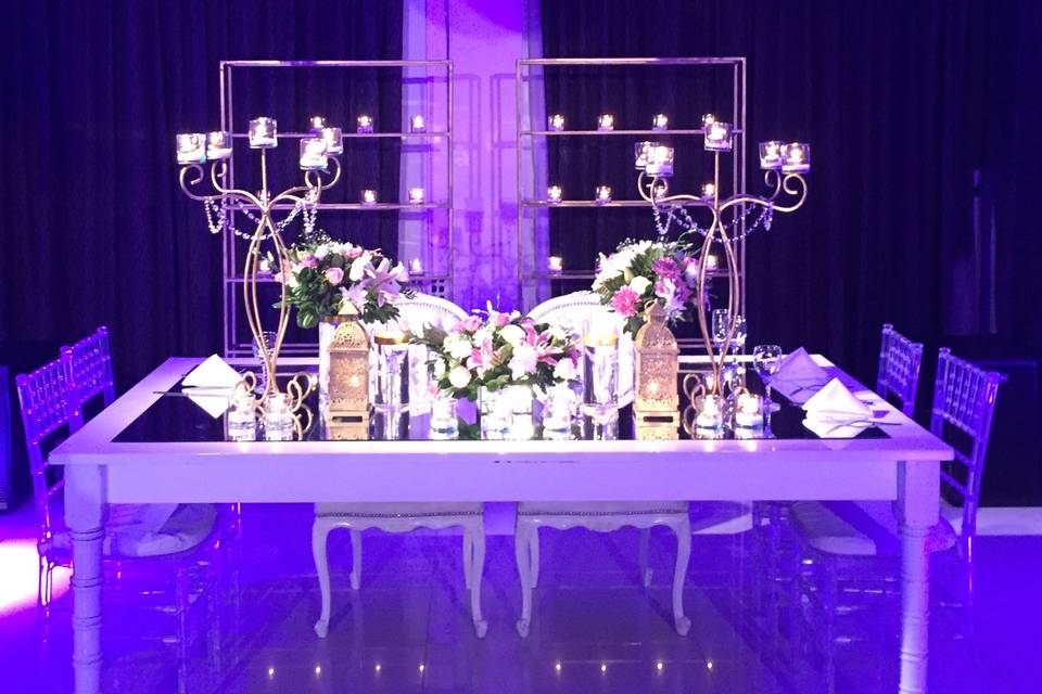 Adornos y mobiliario para eventos nupciales