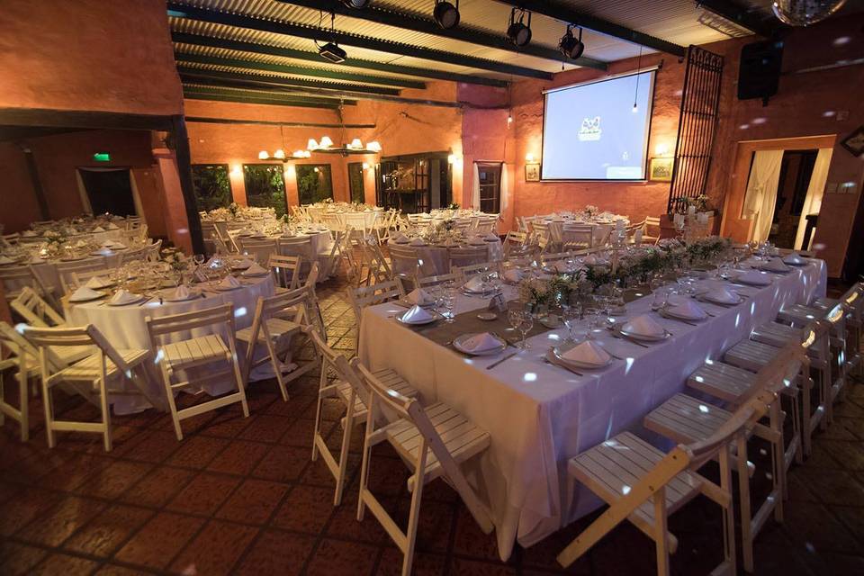 Salón decorado