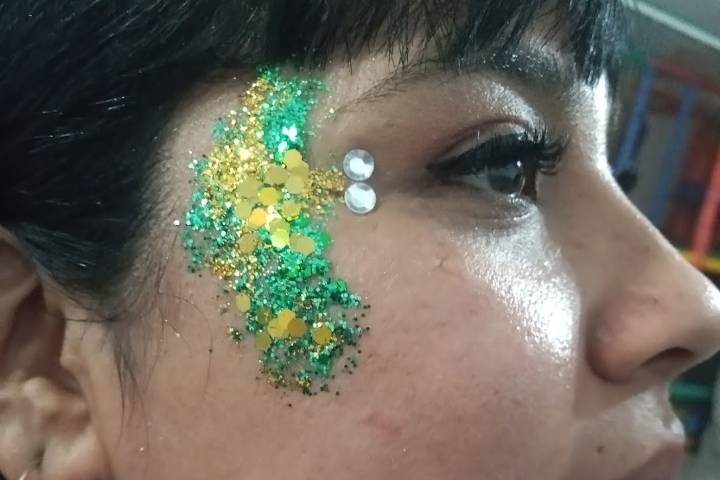 Cómprame Un Brillito Glitter Bar
