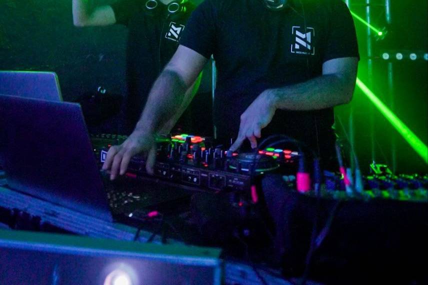 Nico Masón DJs