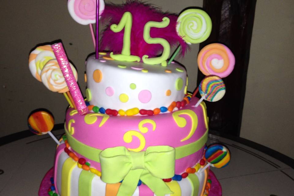 Torta cumple 15