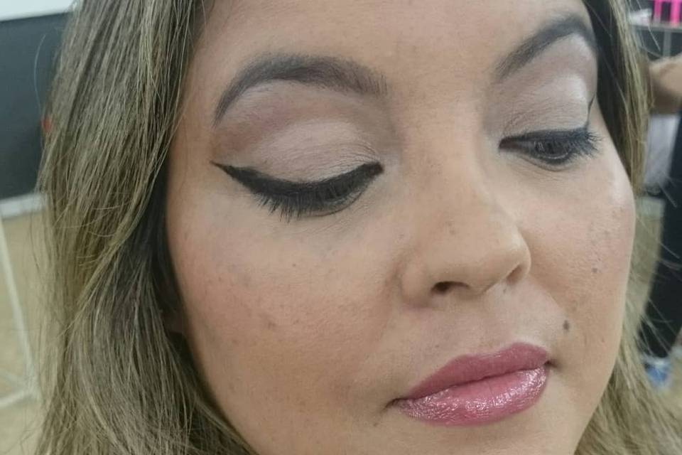 Sofía Lezcano Maquillaje Social