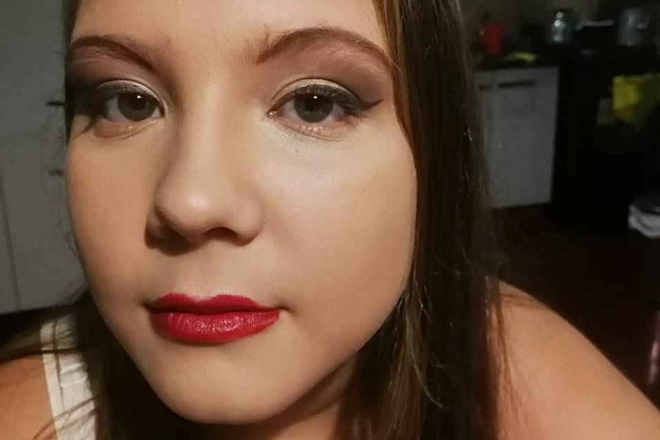 Maquillaje inspirado en los 20