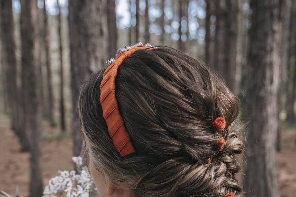 Flores secas y trenzas