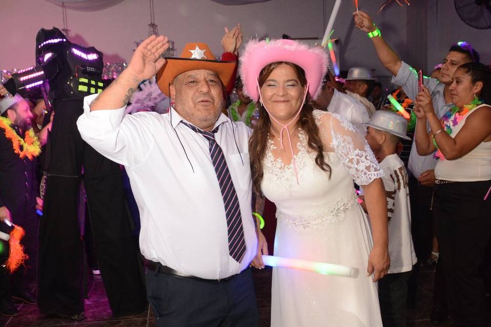 Espacio para celebraciones especiales con catering incluido