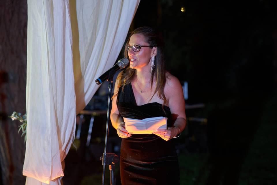 Daniela Zanetti - Maestro de ceremonias