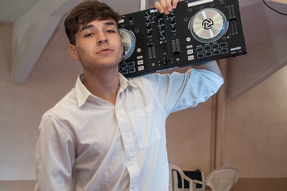 Santiago Dolce DJ