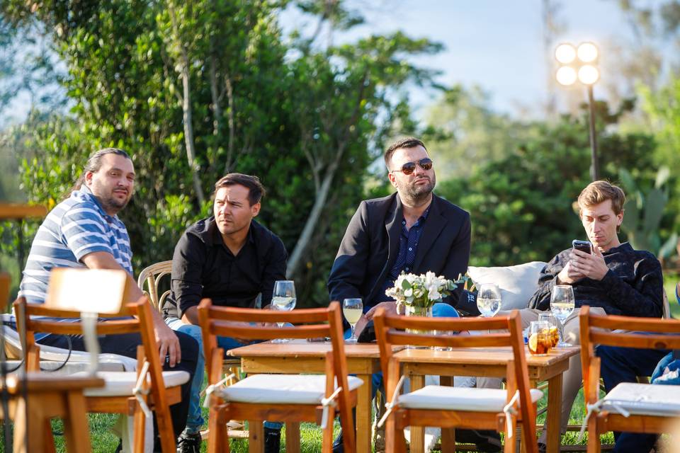 Espacio en medio de la naturaleza para celebraciones