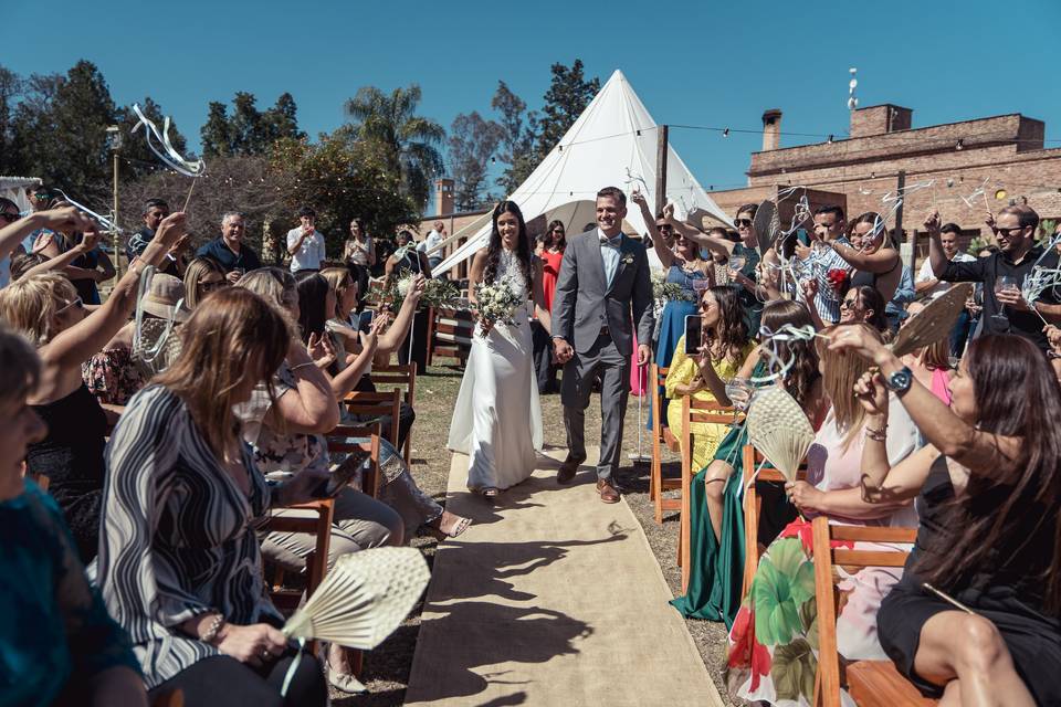 Espacio en medio de la naturaleza para celebraciones