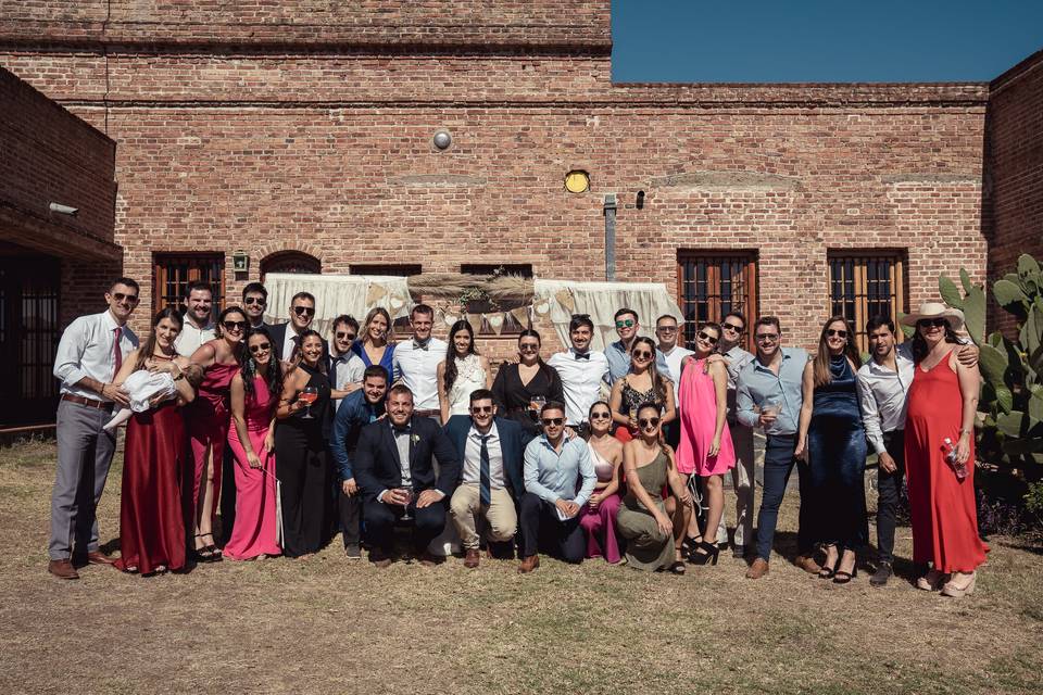 Espacio en medio de la naturaleza para celebraciones