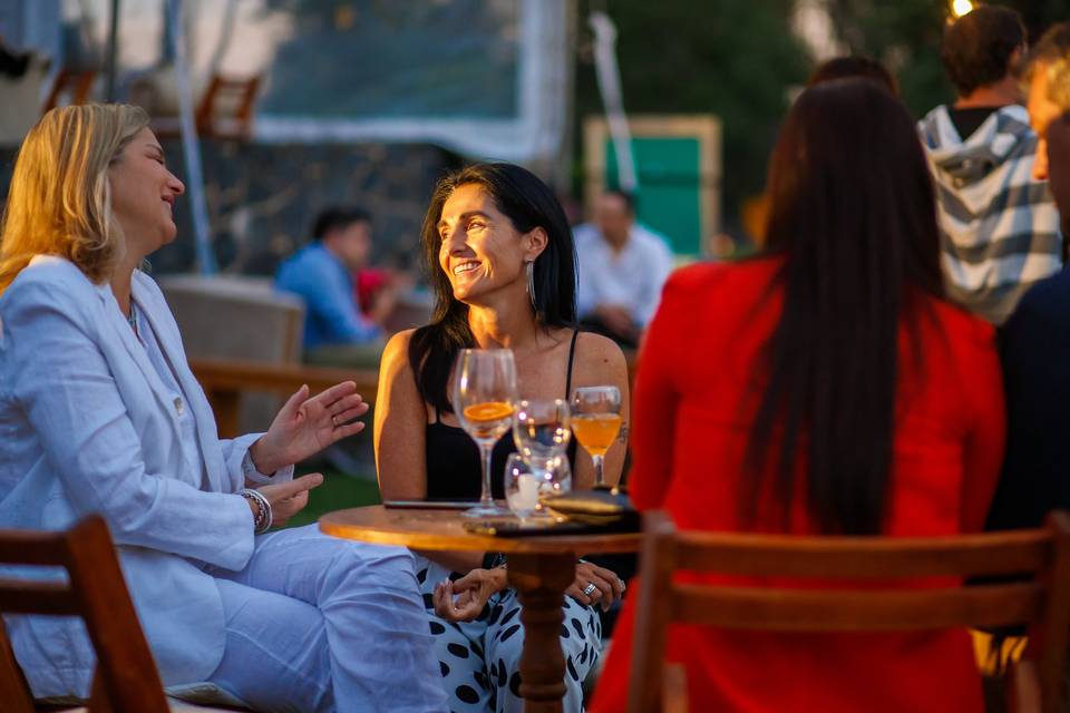 Espacio en medio de la naturaleza para celebraciones