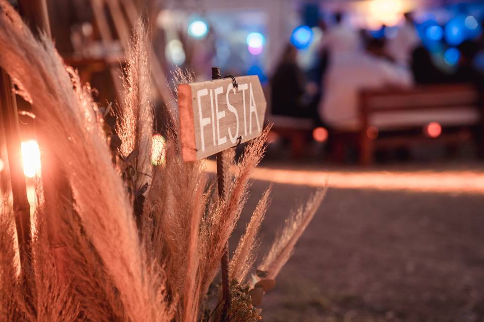 Espacio en medio de la naturaleza para celebraciones