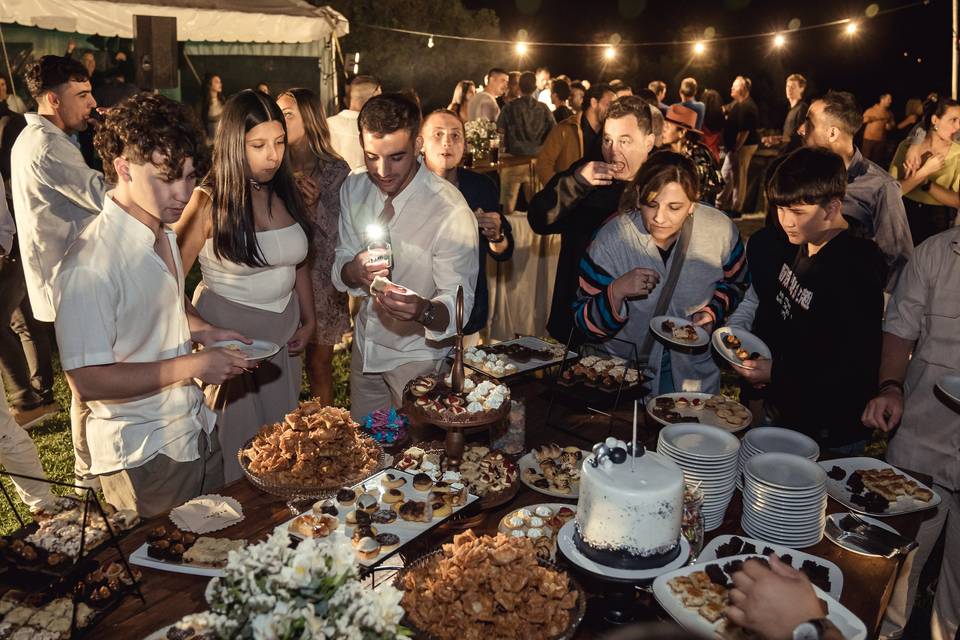 Espacio en medio de la naturaleza para celebraciones