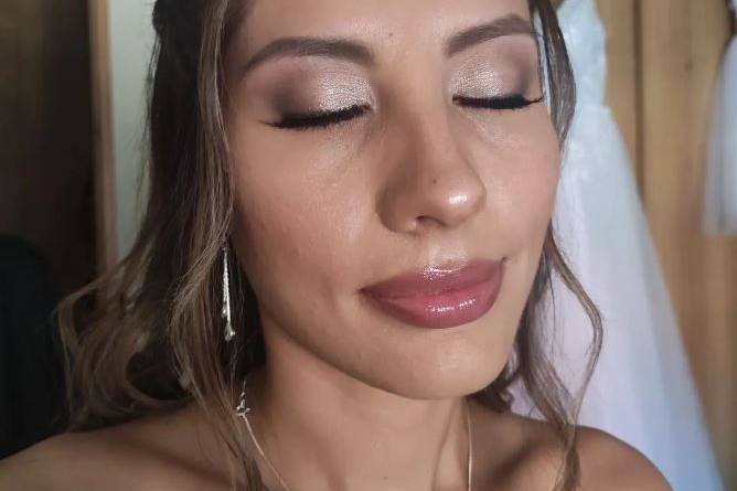 Daniela Romero Makeup Artist
