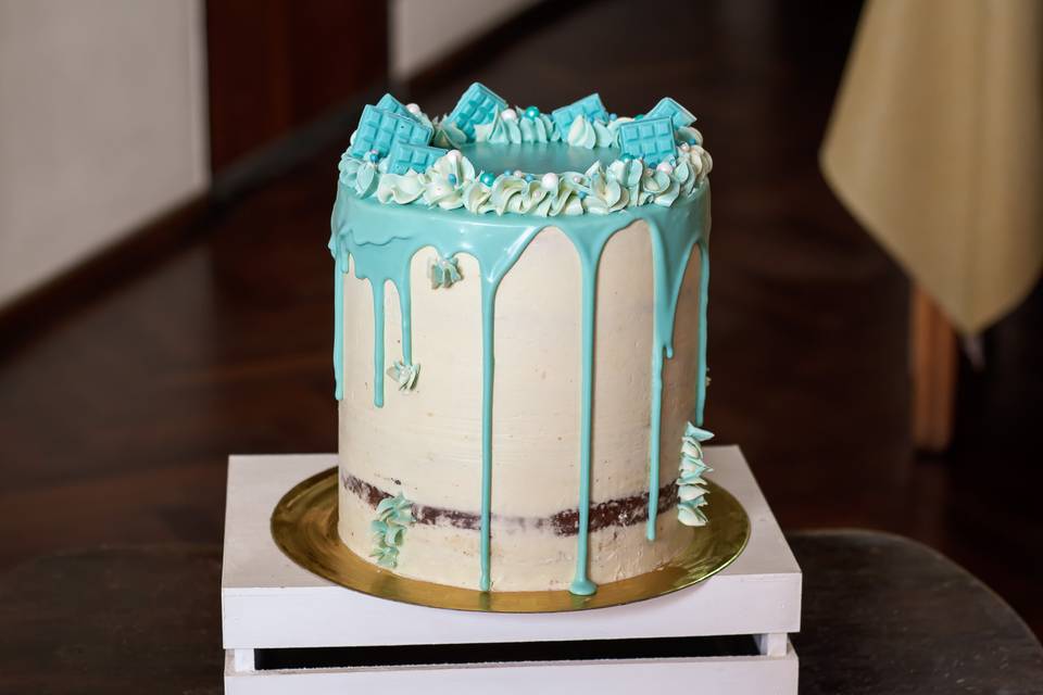 Torta drip cake