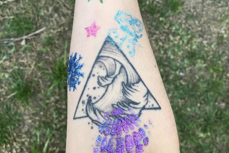 Glitters tattoos