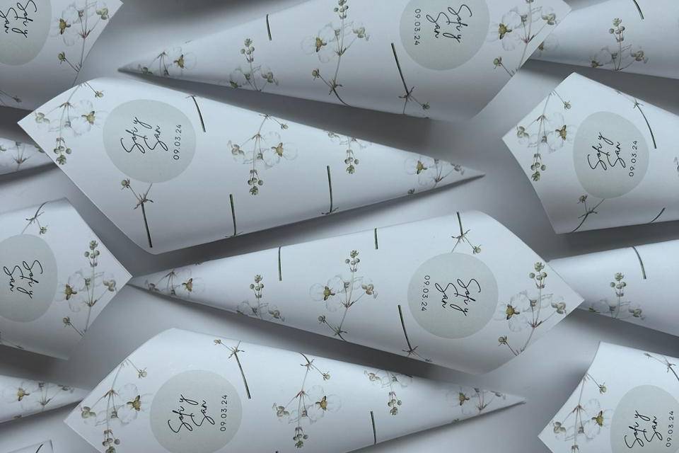 Conos de papel