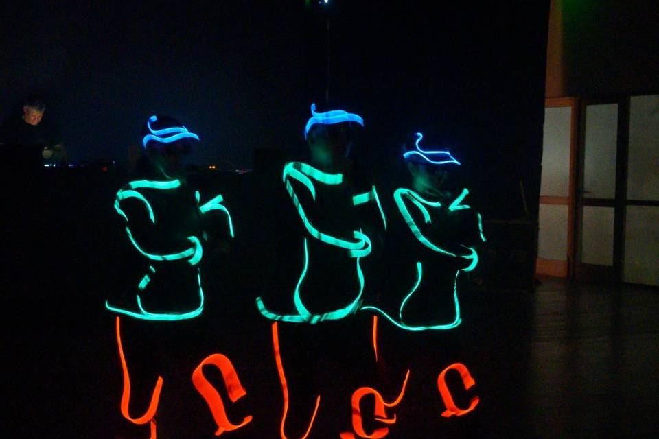Neon dance