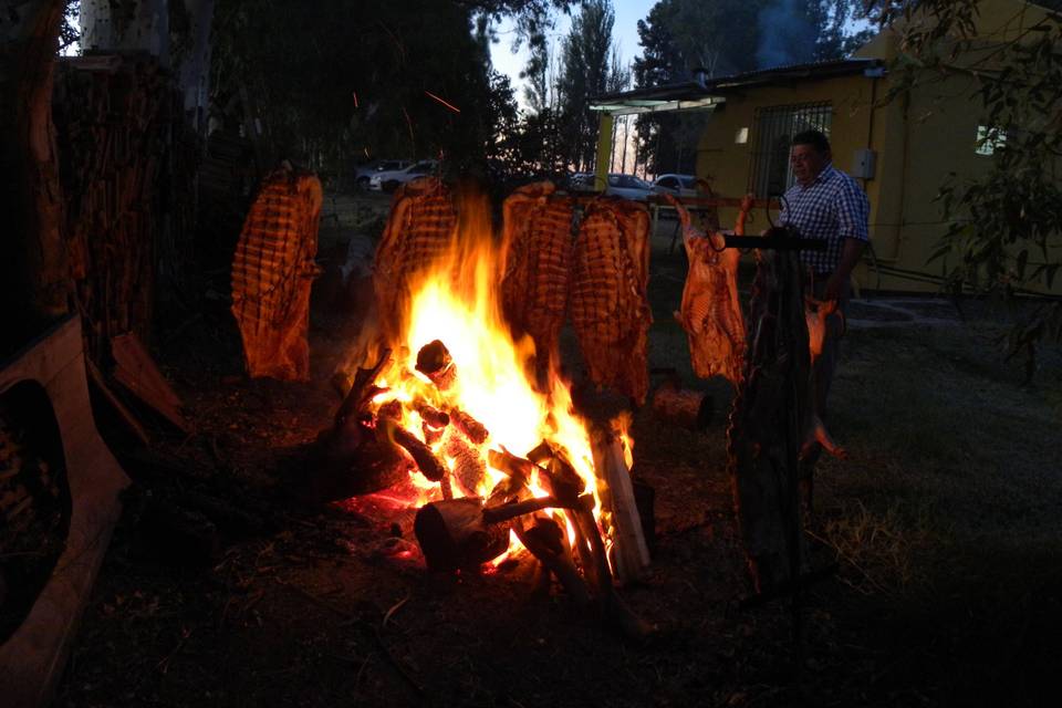 Asado Criollo - Catering