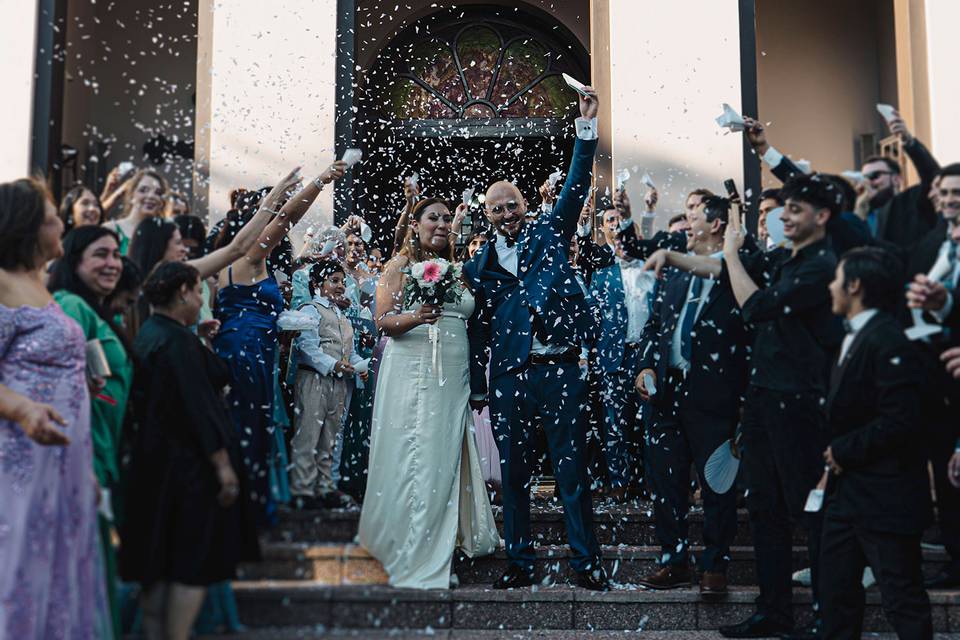 Novios salida de la iglesia