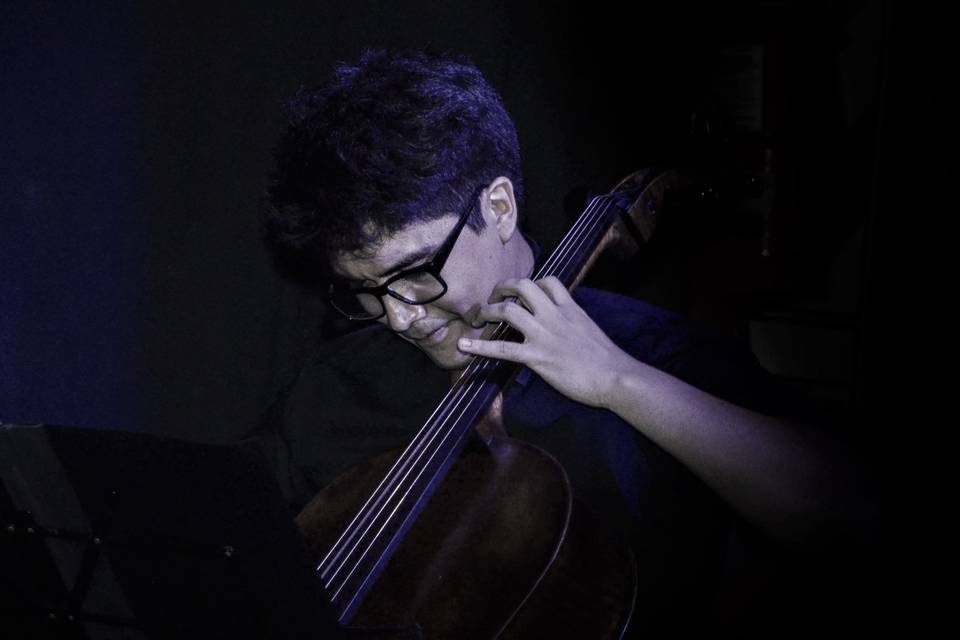 Juan, cellista