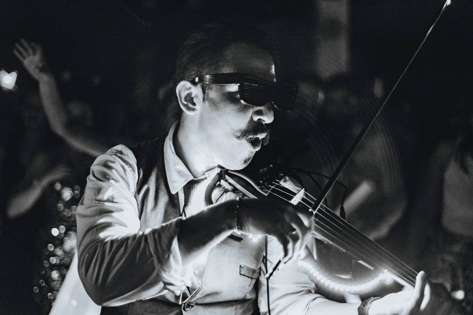 Ccesco - Violinista