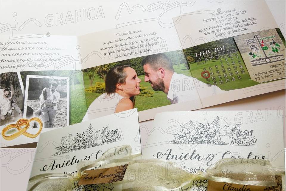 Triptica con cartulina perlada