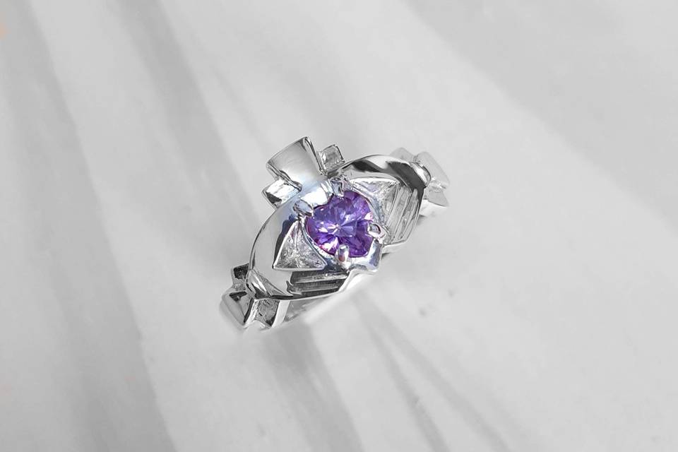 Claddagh Ring Cubic Plata