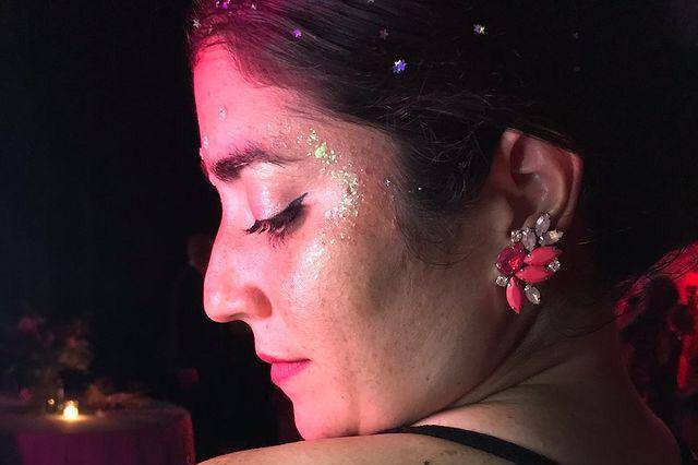 Glitter Bar