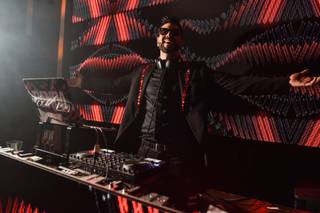 Panda DJ 1