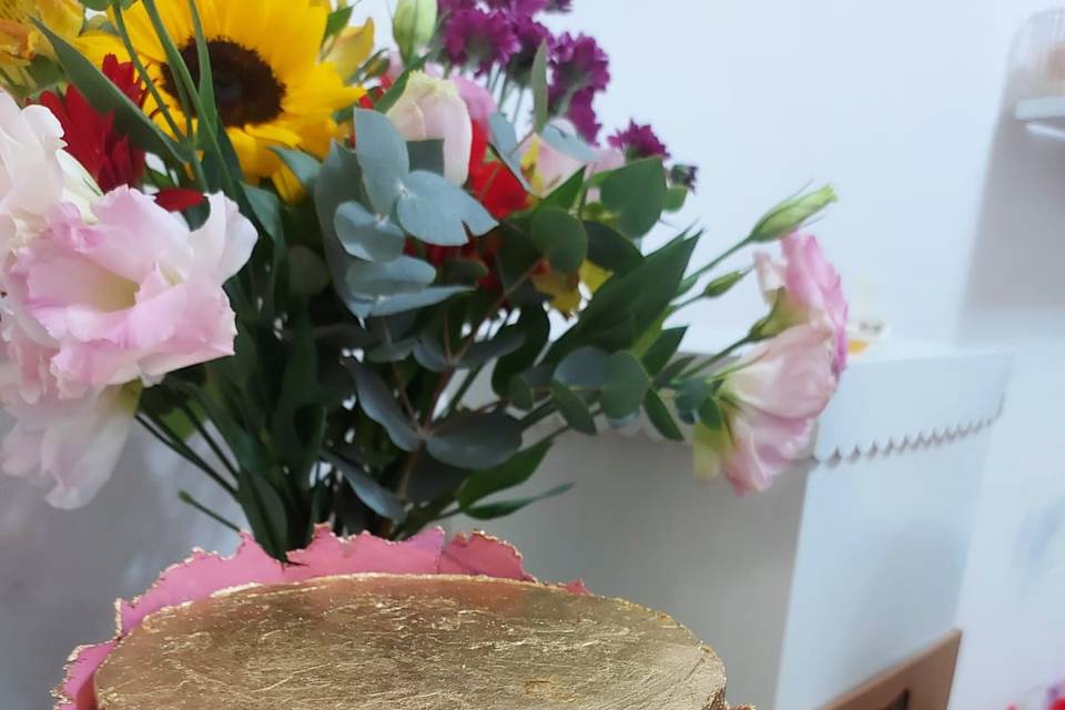 Torta de bodas dorada