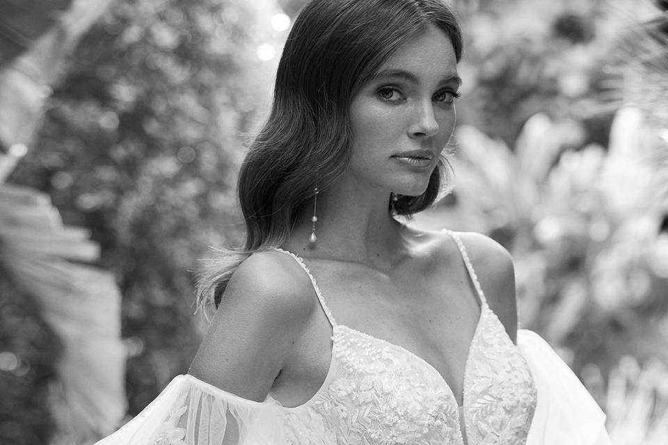 Adriana Alier en Review Novias